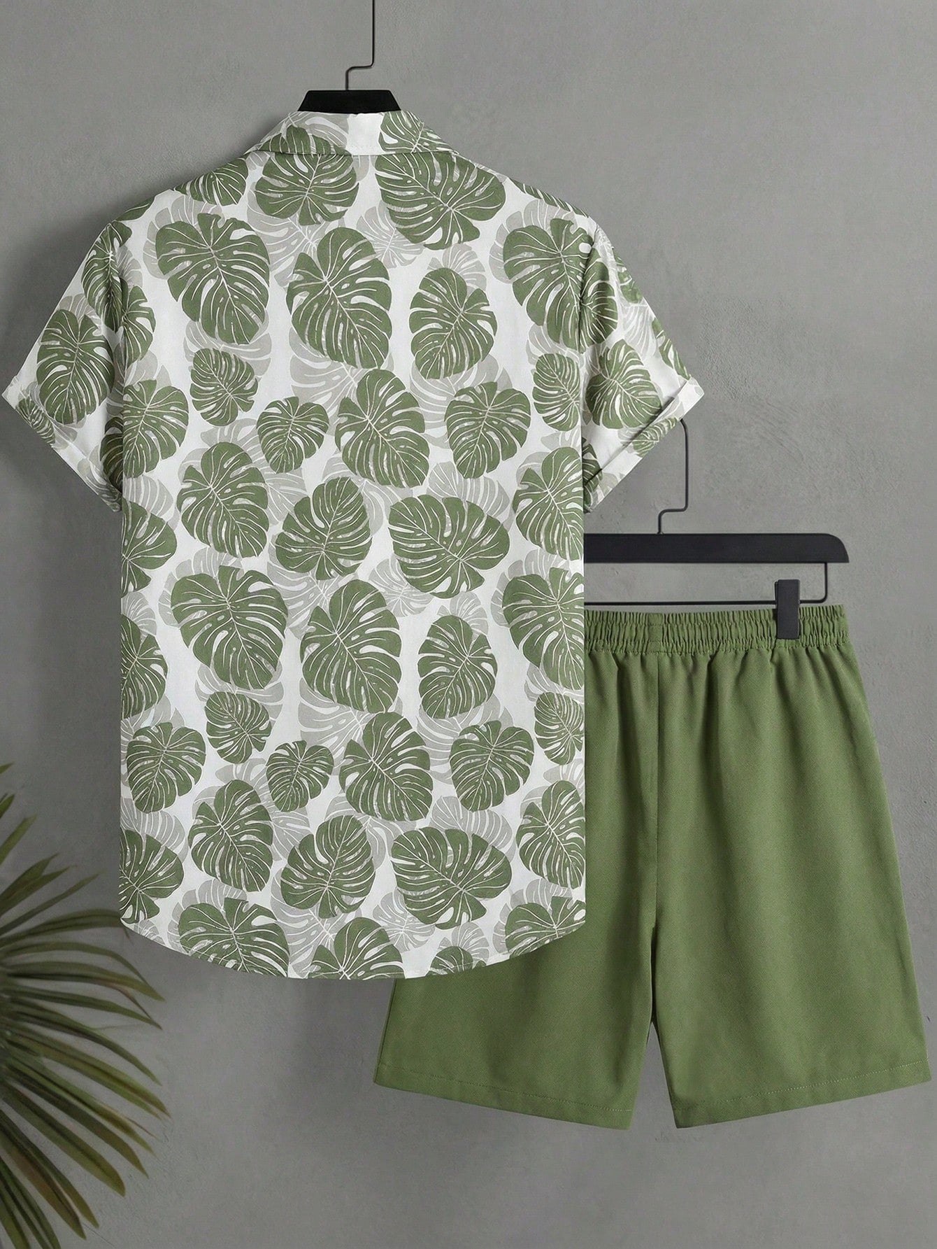 Coastal Green Resort Wear Set